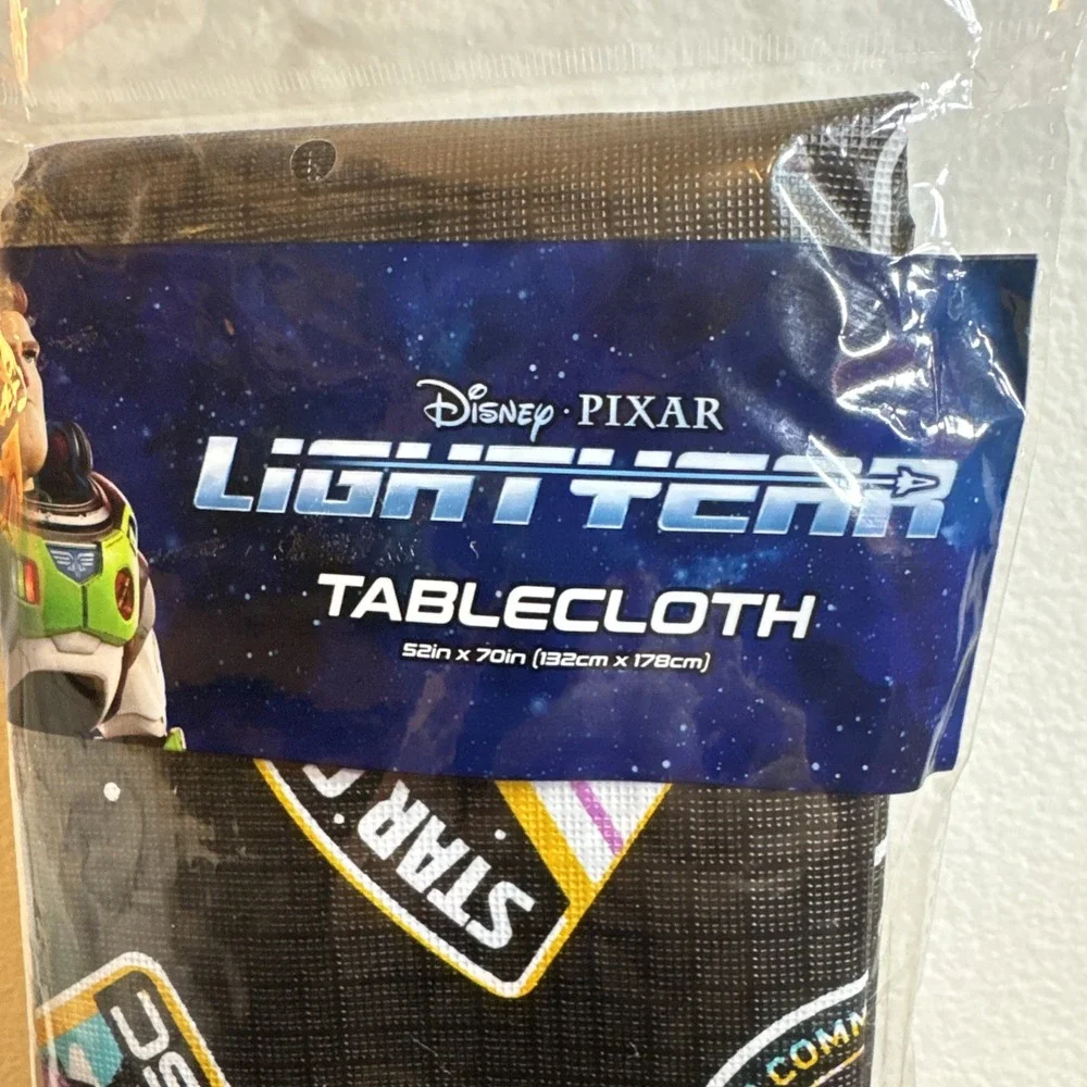 New Disney Pixar Buzz Lightyear Tablecloth‎ Table Cover 52